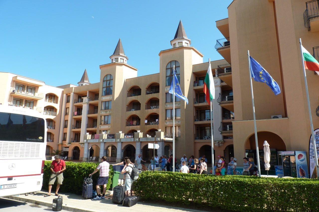 Aparthotel Palazzo 阳光海滩 外观 照片